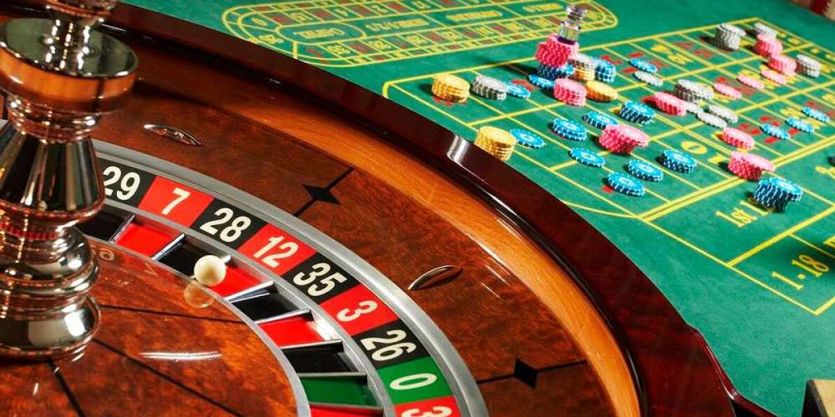 Why should you start playing at an online casino?