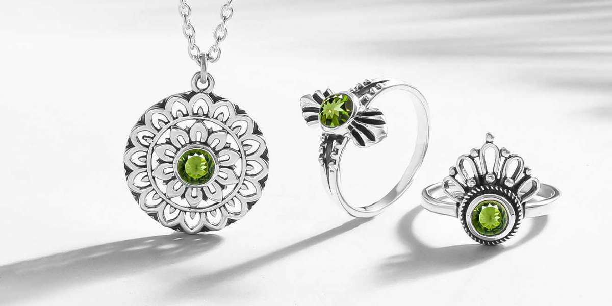 Moldavite Jewelry: The best addition to your wardrobe – Rananjay Exports