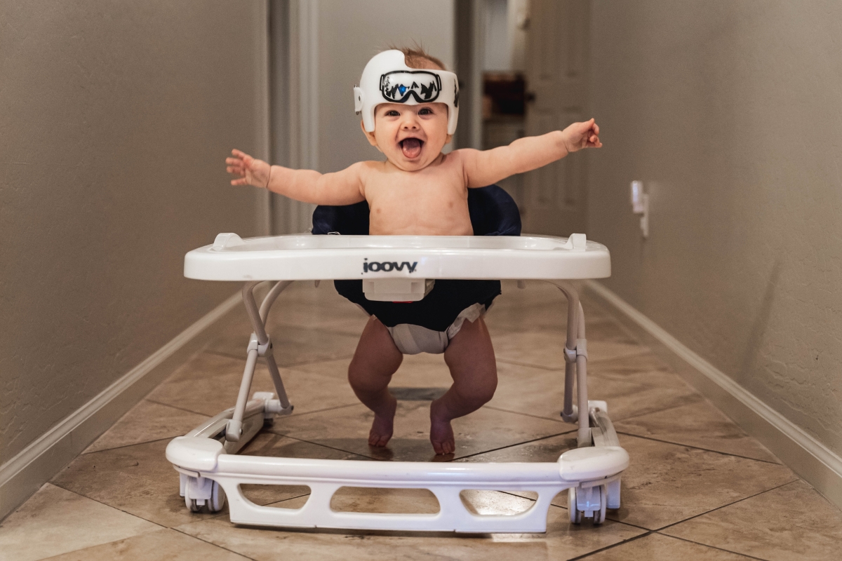 7 Best Baby Walker for Hardwood floors in 2022 Guide | Safest Baby Walker