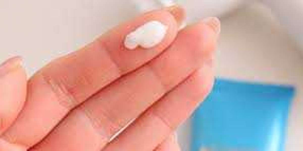 Tretinoin Cream For Wrinkles: What You Want To Be Aware