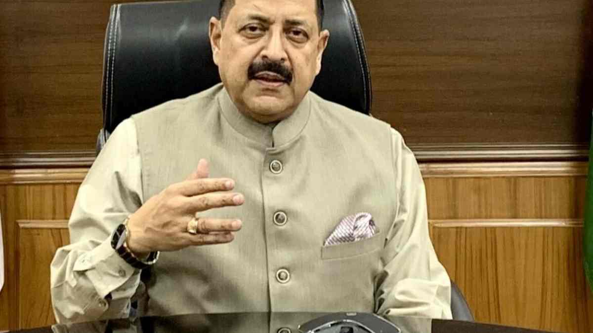 Jitendra Singh Urges Industry to Support Start-up Boom..