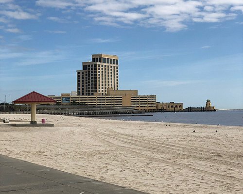 12 things to do in biloxi mississippi?
