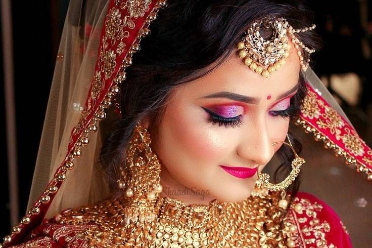 Top 7 Ladies Beauty Parlour in Delhi