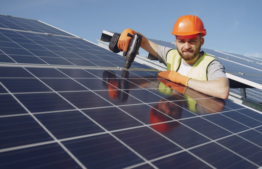 Top 4 advantages of hiring a reliable solar panel Central Coast in 2024 – nexenenergysolutions