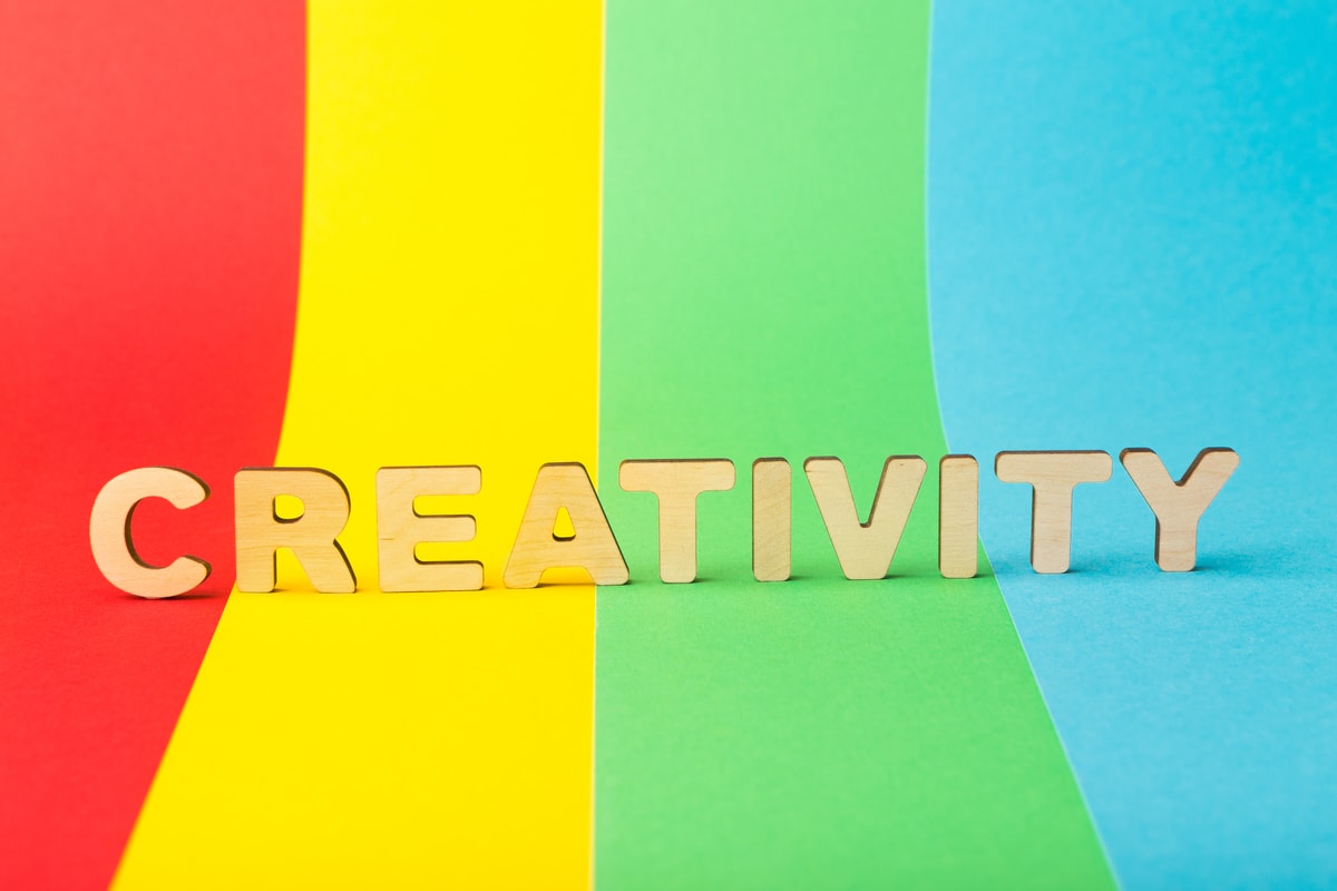 What is Guerrilla Marketing? Top effective examples and tactics
