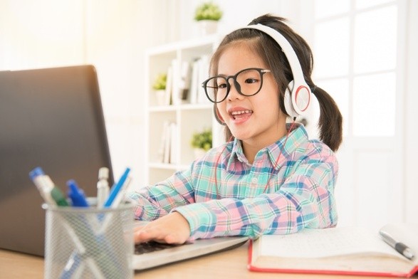 Accompany your learners with eLearning Solutions: an alternative approach! - AtoAllinks