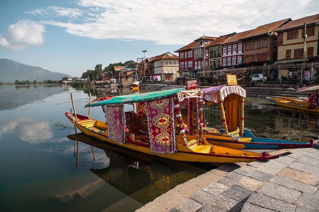 Cheapest Kashmir Tour-2025| Starts from Rs. 8000 | BOOK NOW