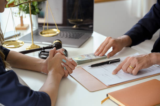 Selling Your Home While Abroad? Here’s Why a Notary for Real Estate Documents Is Crucial