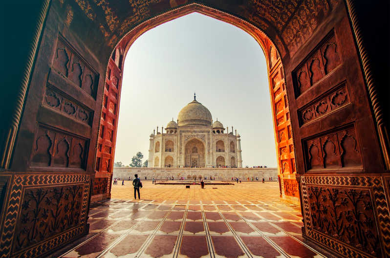 Taj Mahal Tour From Delhi: Agra Sightseeing Package 2 Days