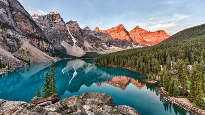Echoes of the Rockies: Make a Move Through Lake Louise & Moraine Lake  - Catch That Story