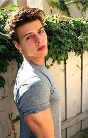 Roger Larson Profile Picture