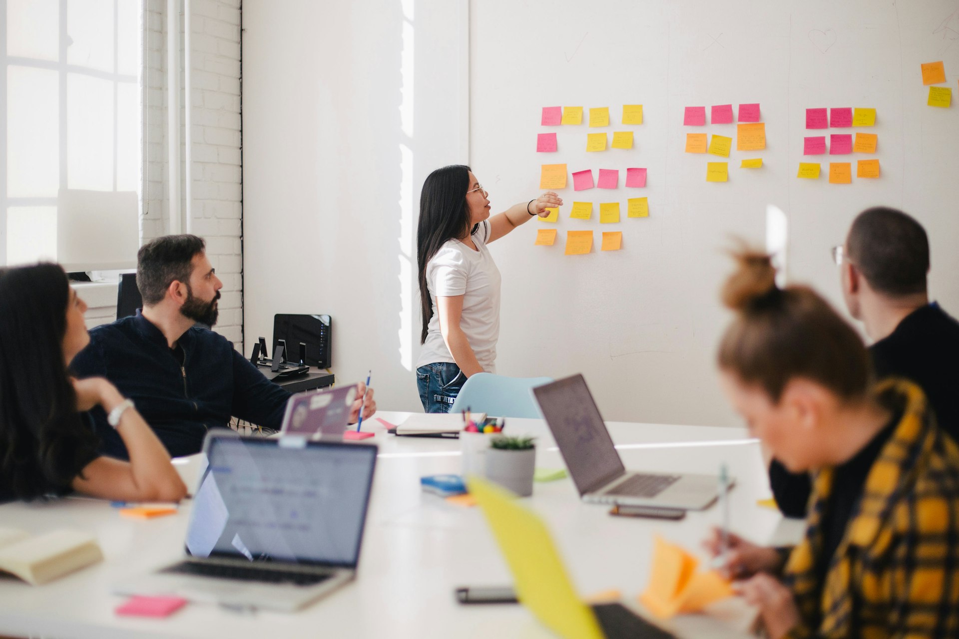 Custom vs. Template: What Your eCommerce Developer Won’t Tell You?