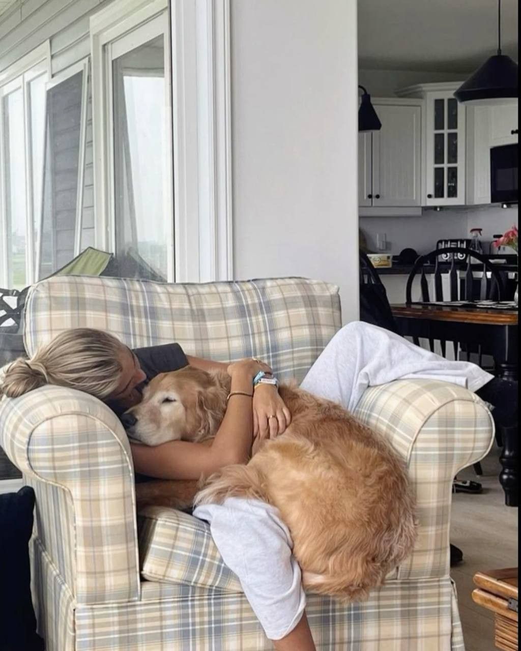 Ruth Jbell Profile Picture