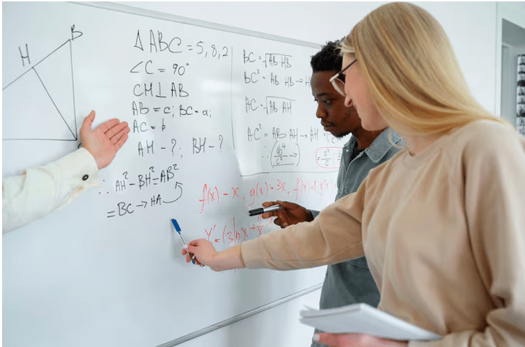 How to Excel in IB Analysis and Approaches: Lesson Strategies That Work